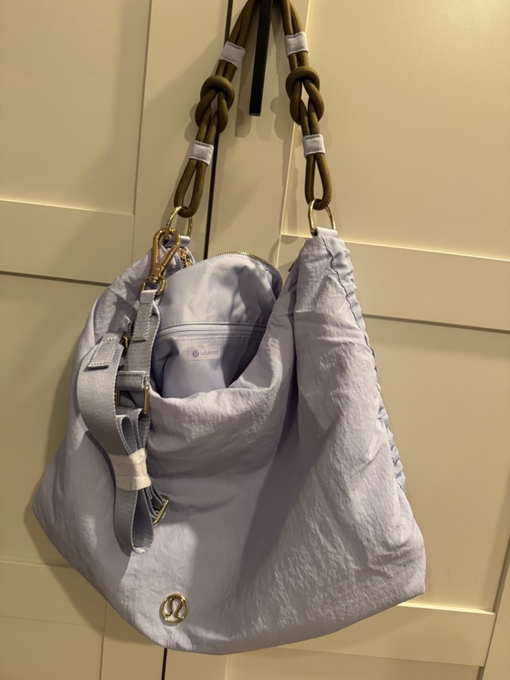 lululemon athletica Lavender Hobo Shoulder Bag with Olive Rope Straps